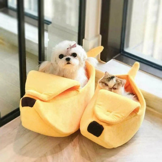 Four Seasons Pet Nest Banana shaped
